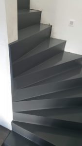 Escalier polyuréthane contemporain